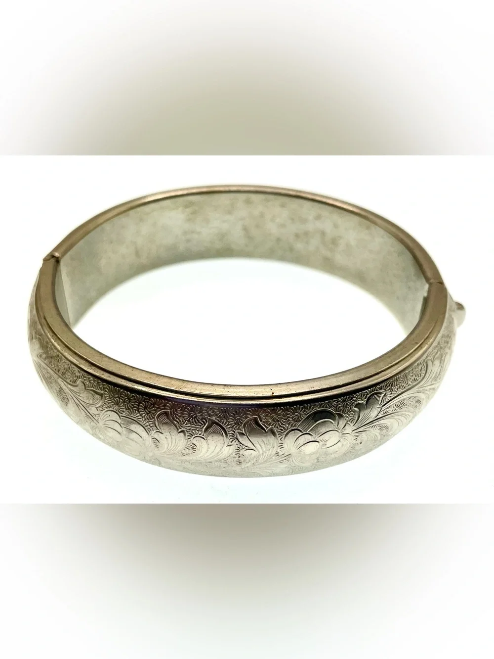 Vintage 1950s Silver Tone Floral Engraved Hinged Bangle Bracelet MCM